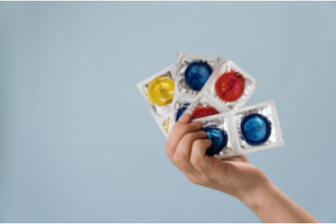 Какие лучше презервативы Контекс или Дюрекс?