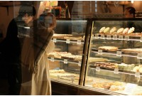 Что нужно купить вместе с секс-игрушками?