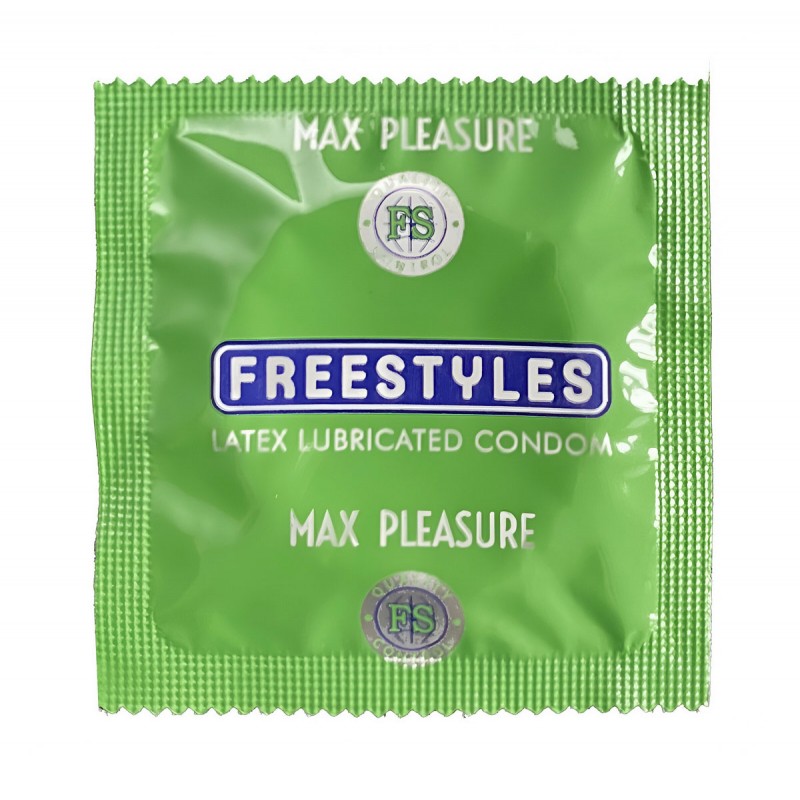 Несколько цветных коробок FREESTYLES Max Pleasure с оранжевыми и синими акцентами, надпись 12 шт
