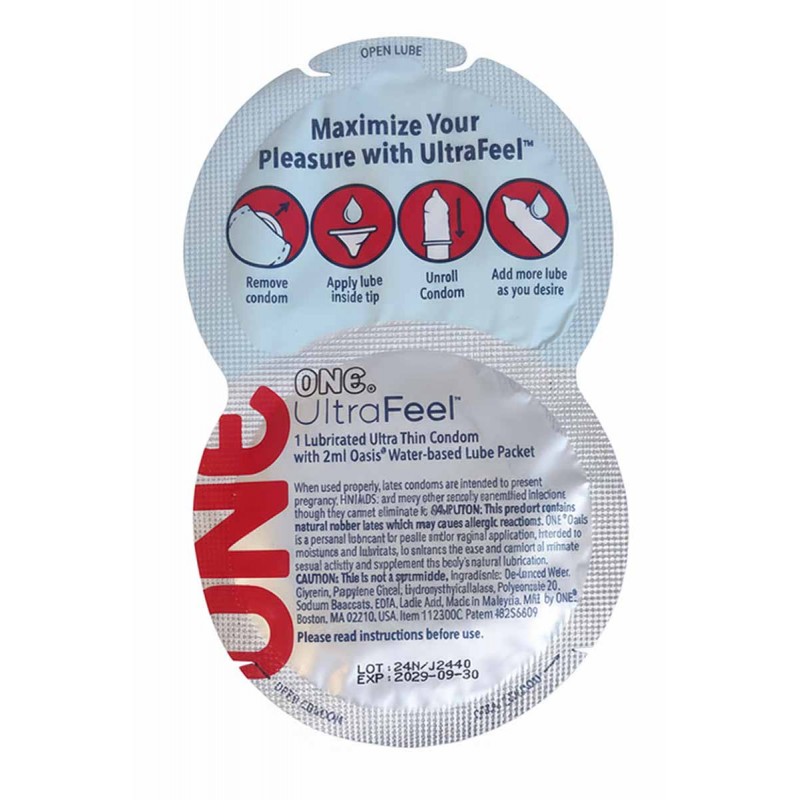 Серо-голубая упаковка ONE Ultrafeel с надписью ultrafeel и рисунком презерватива, 1 шт