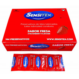 Презервативы Sensitex Fresa №144 красного цвета аромат клубники