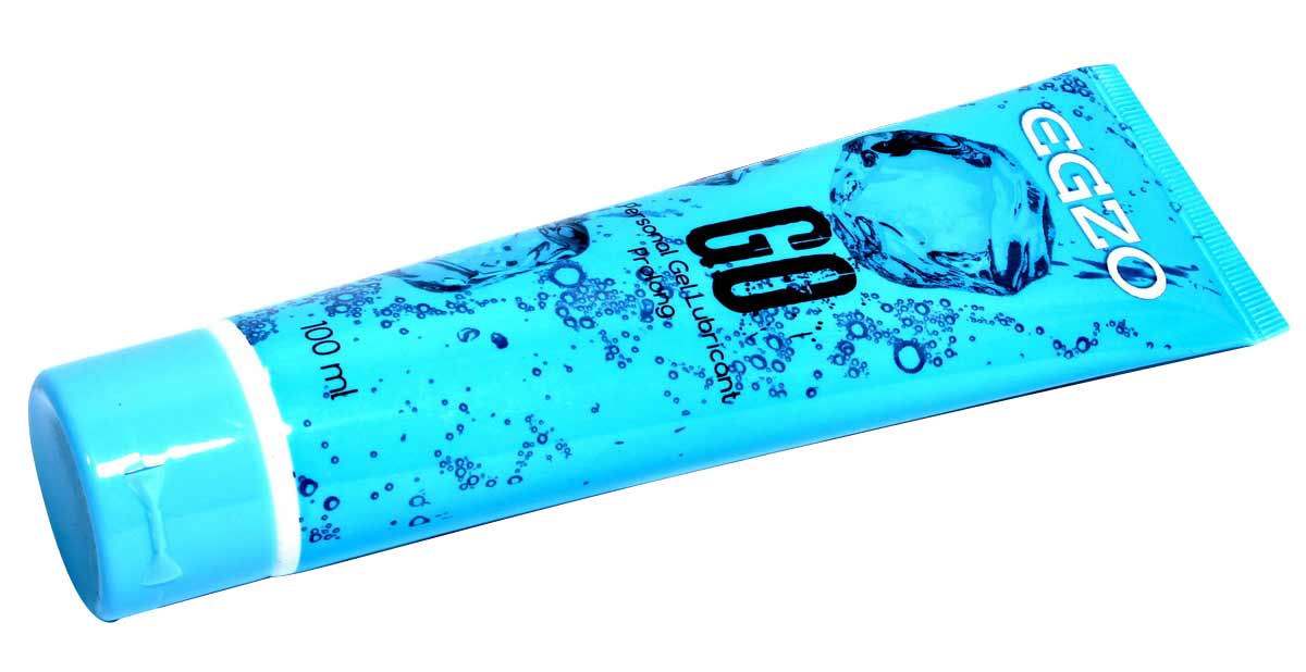 Білий пластиковий флакон EGZO GO 100мл з блакитним ковпачком та написом cooling effect