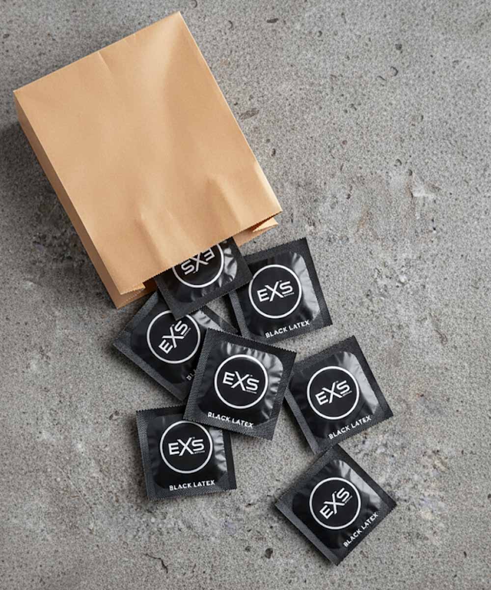 Чорна упаковка EXS Black Latex з написом, 6 презервативів, латексні