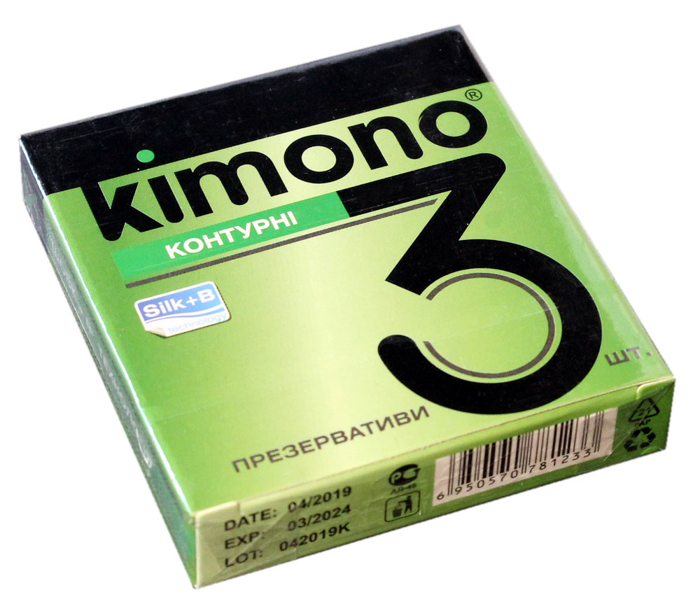Синий фон, белая упаковка Kimono с черными и серебристыми надписями, 3 контурных презерватива