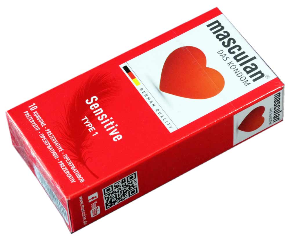Светло-голубая упаковка презервативов Masculan Sensitive 10 штук с красным сердцем