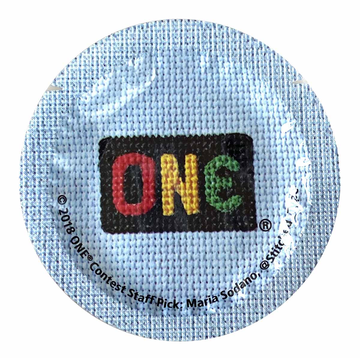 Темно-синя коробка ONE Legend з написом Extra Large, 12 презервативів особливої форми