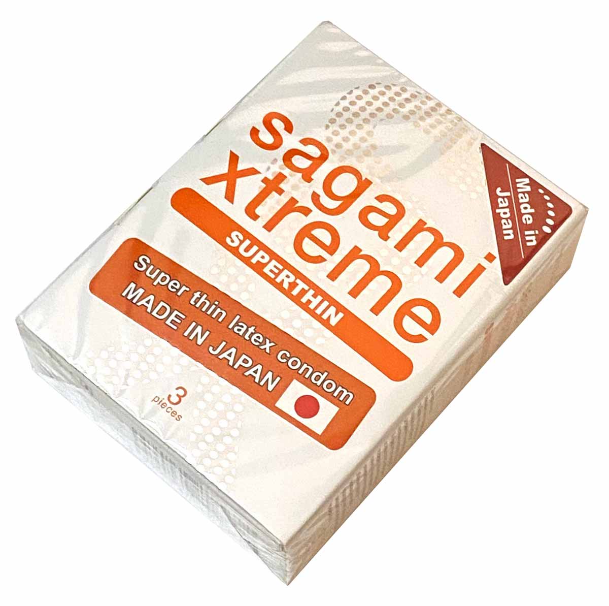 Біло-червона картонна упаковка Sagami Xtreme SuperThin 3 шт з позначкою ультратонкі