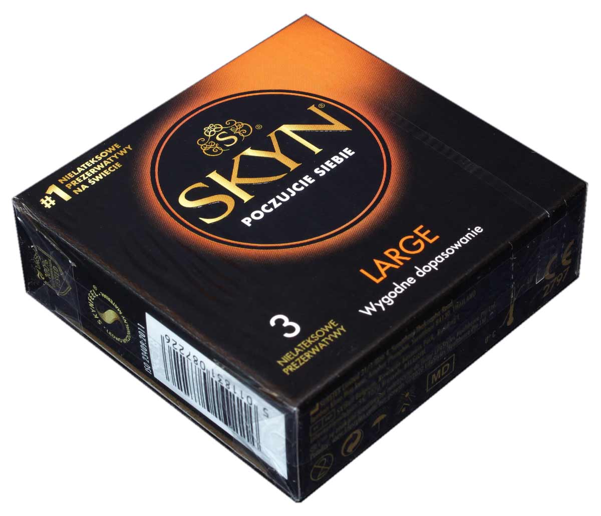 Чорна коробка з золотим логотипом SKYN Large, написом King size, 3 шт на темному фоні