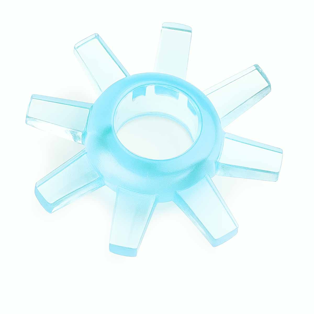 Прозоре силіконове ерекційне кільце з рельєфними шипами на білому фоні