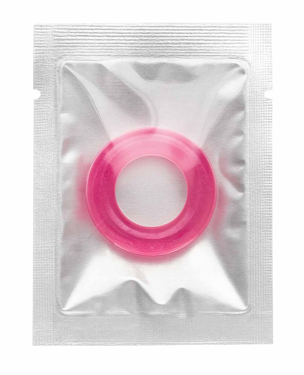Яскраво-рожевий силіконовий ерекційний кільце Tryst з напівпрозорою текстурою
