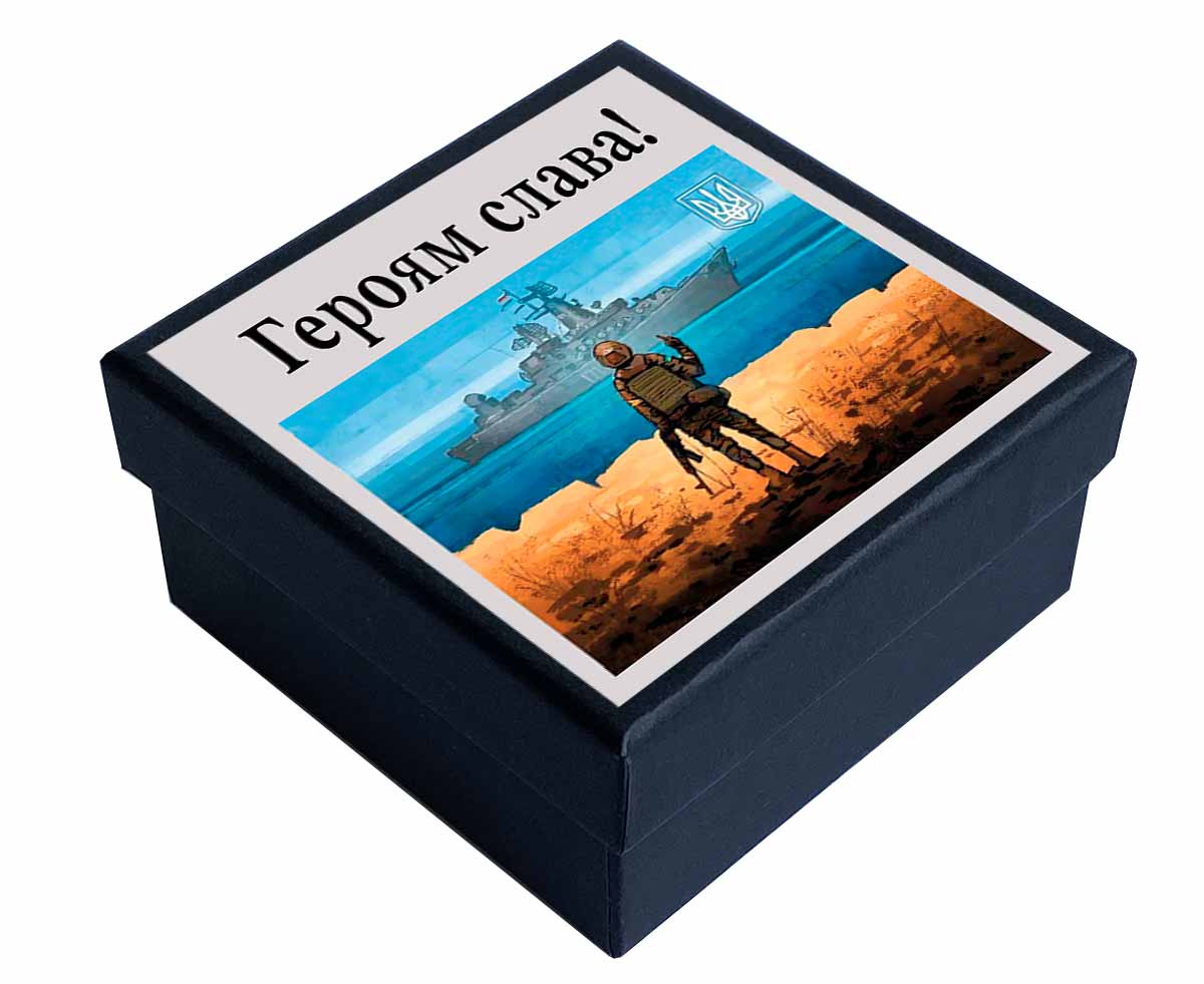 Матовий чорний картон коробочки TRYST із зображенням корабля та написом 5 шт